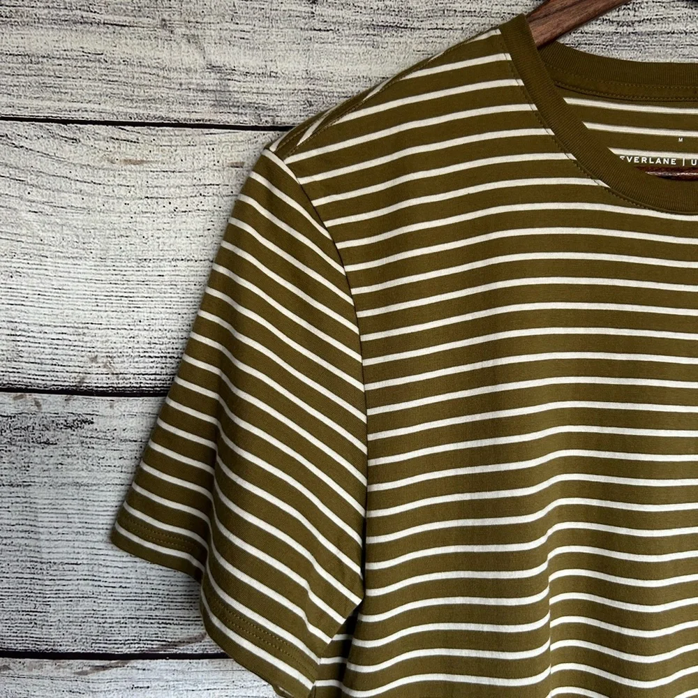 Everlane Uniform The Organic Cotton Crew size medium - Picture 11 of 14